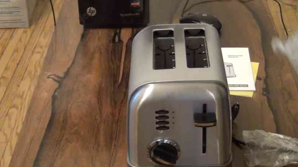 Why you should buy the Cuisinart CPT-160P1 Toaster?
